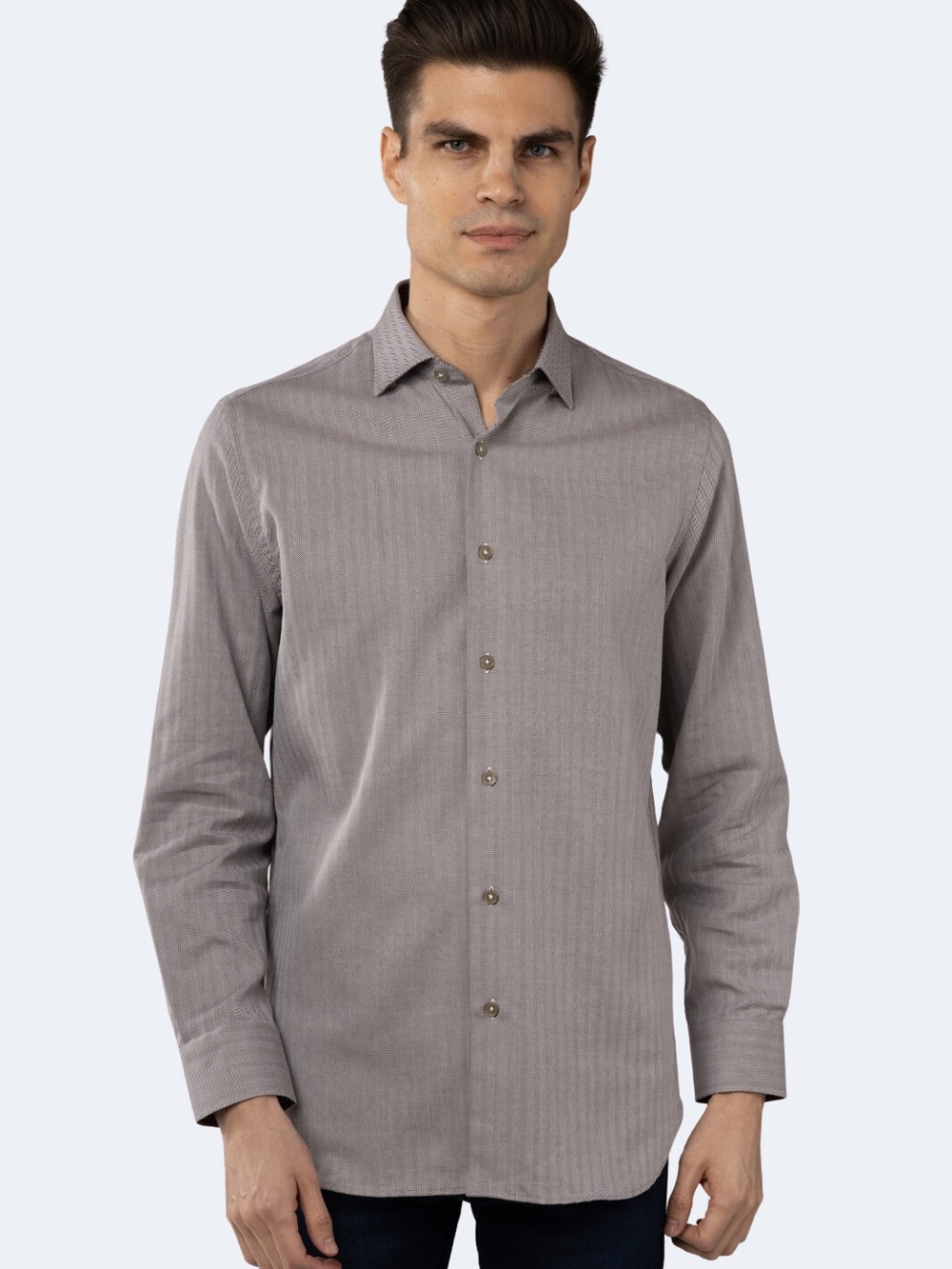 Brown And White Self Stripe Jacquard Shirt
LUCHIANO VISCONTI Lg timeless piece